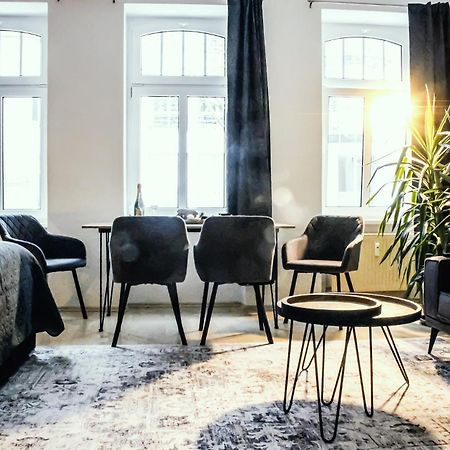 Nuwilu One - Apartment Mit Balkon Im Herzen Erfurts - Magenta Tv- Netflix - Disney Bagian luar foto