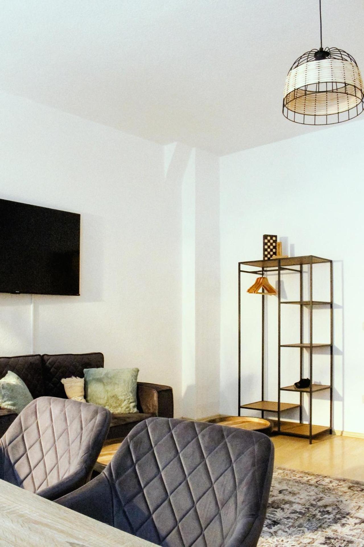 Nuwilu One - Apartment Mit Balkon Im Herzen Erfurts - Magenta Tv- Netflix - Disney Bagian luar foto